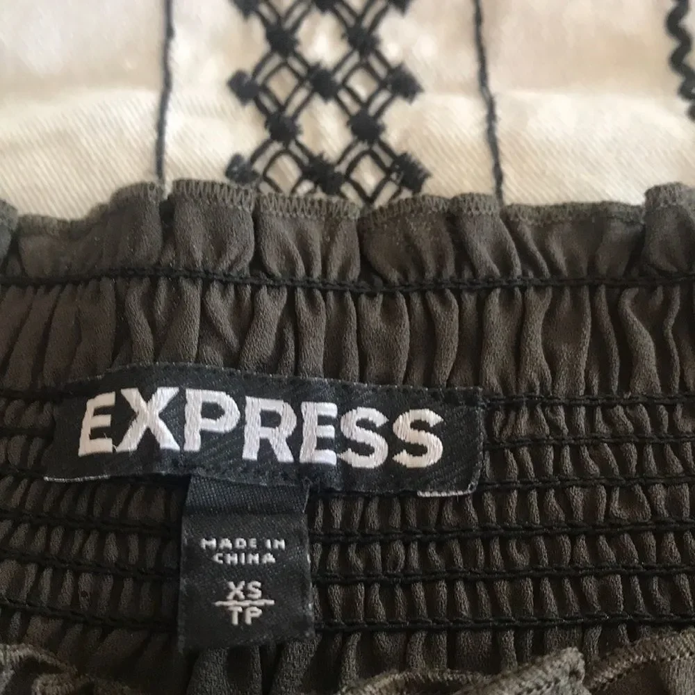 Express Top - Picture 4 of 5
